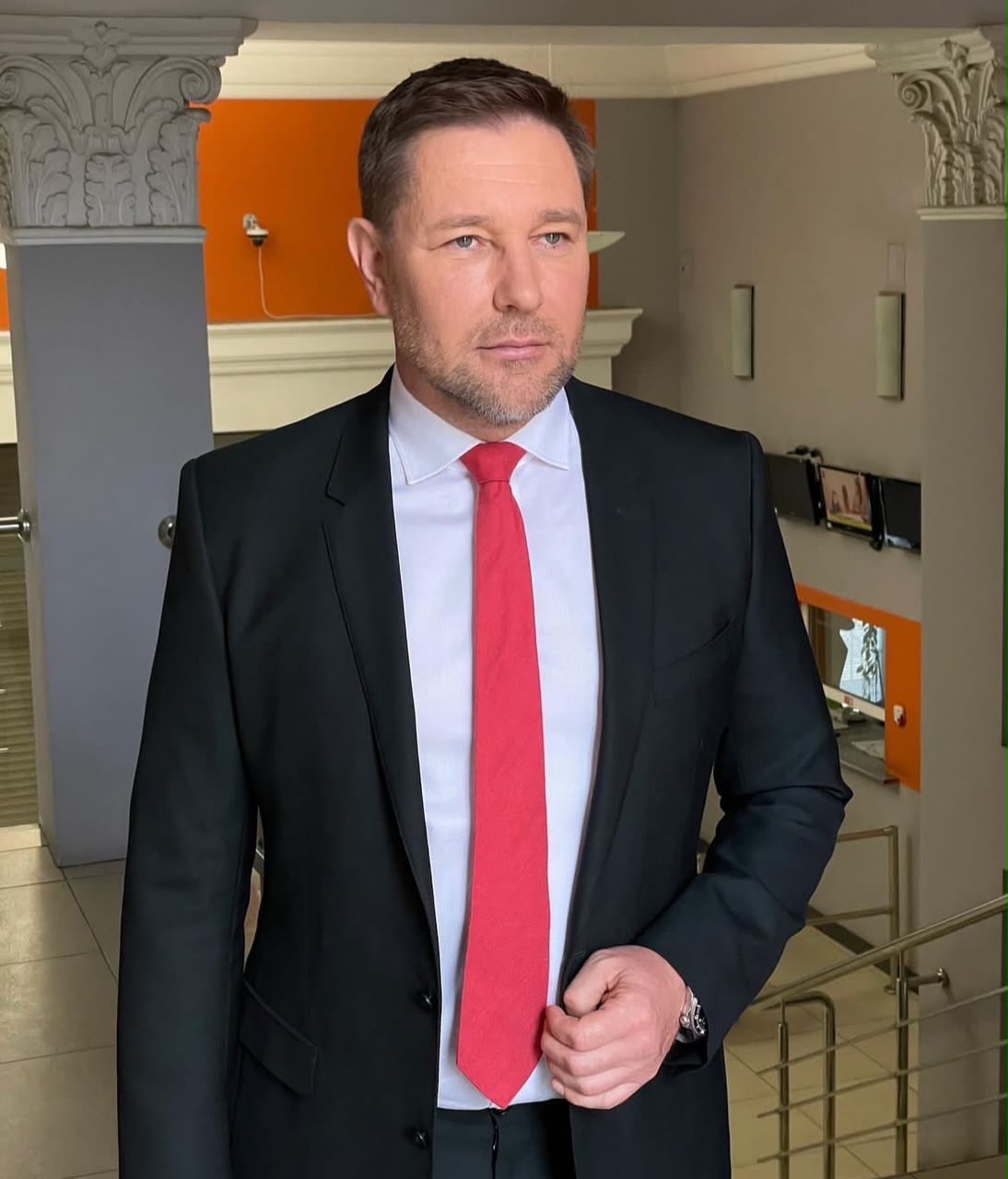 Isaacs Frank Matthew, real estate agent
